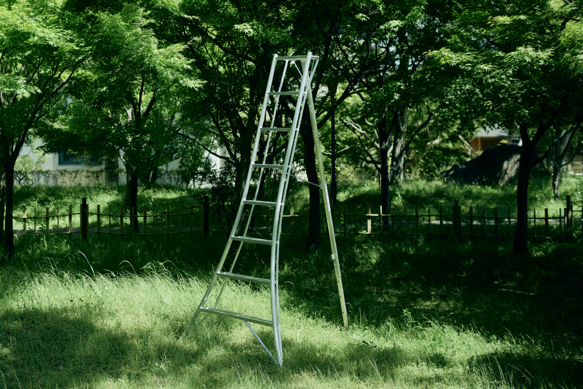 Hasegawa Tripod Ladder green medium sturdy lightweight shadows NEI Distributors North Reading MA.